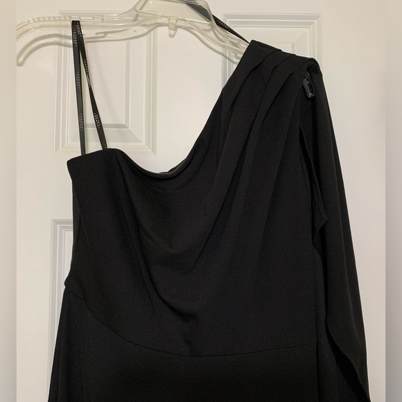 Black WideLeg Jumpsuit LaundrybyShelliSegal One-shoulder Drape PRIORITY SHIPPING - Picture 3 of 10